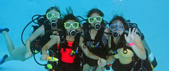 Children enjoying Scuba Diving & Snorkeling Camp